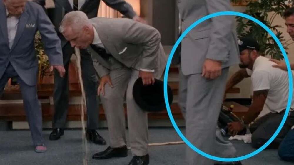 Se suponía que íbamos a ver 'Mad Men' mejor que nunca. En su lugar, podemos ver hasta a los técnicos paseándose en mitad del plano