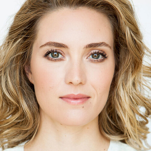 Evelyne Brochu