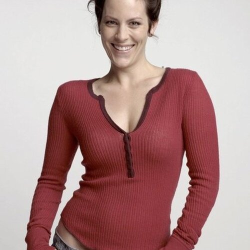 Annabeth Gish