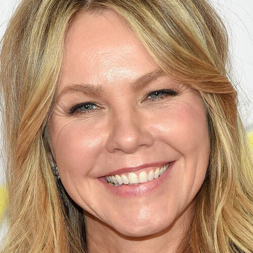 Andrea Roth