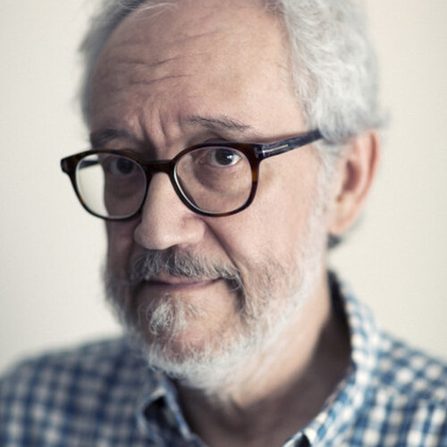 Emilio Martínez Lázaro