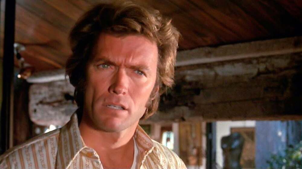 Clint Eastwood hace 54 a&ntilde;os, tras dirigir su primera pel&iacute;cula: "Quien financia merece recuperar su dinero"