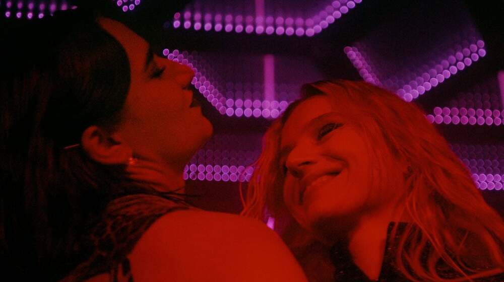 Despu&eacute;s de alcanzar el n&uacute;mero 1 en 52 pa&iacute;ses, Netflix decide renovar uno de sus grandes thrillers por una temporada 2