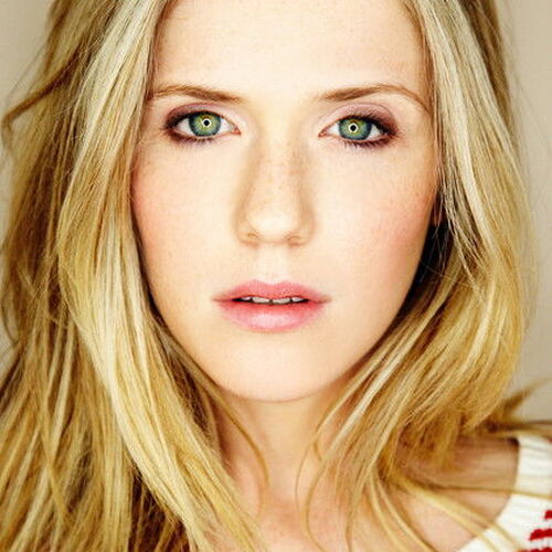 Harriet Dyer