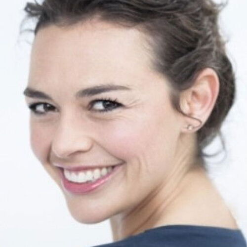 Tinarie Van Wyk-Loots