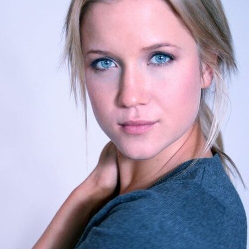 Jessy Schram