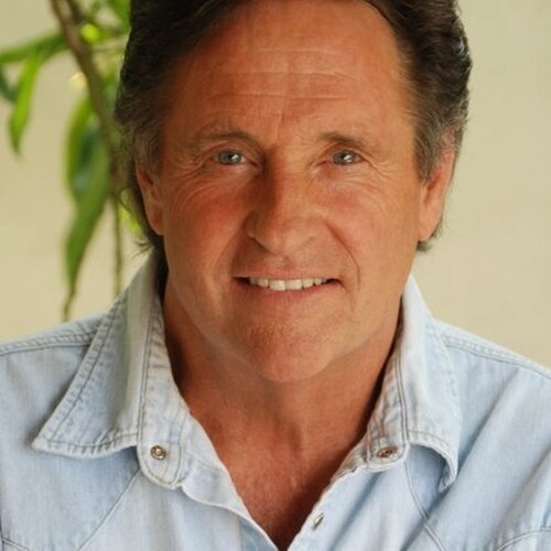 Robert Hays