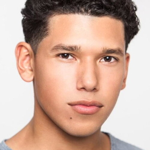 Alexander Dominguez