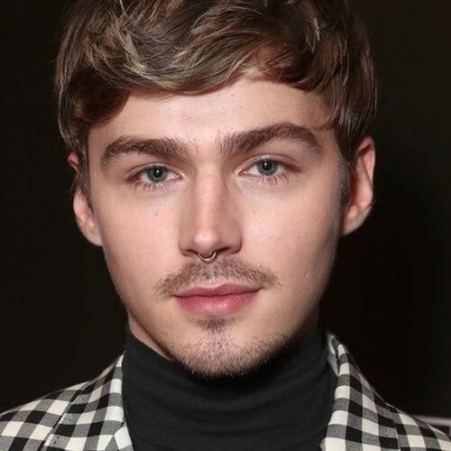 Miles Heizer